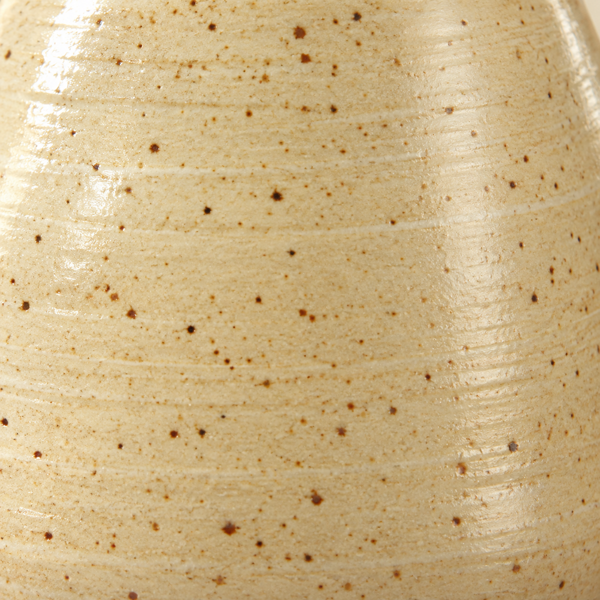 Ceramic matcha whisk holder, material detail