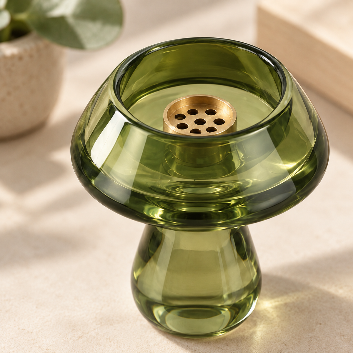 Canopy Glass Incense Holder - Moss Green: close-up detail