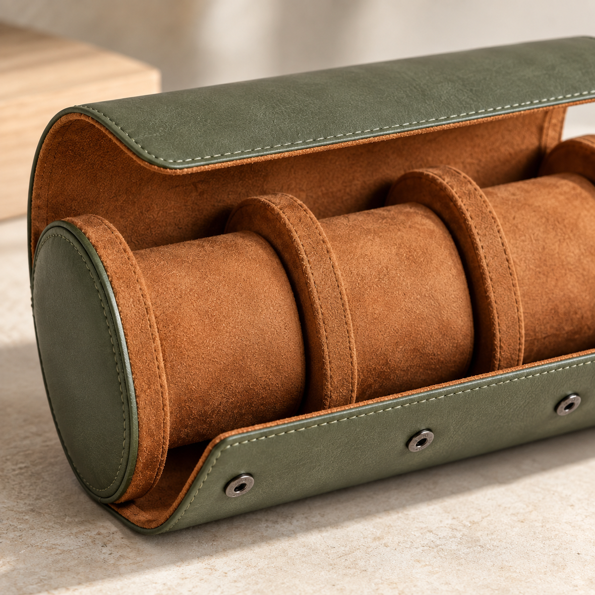Field Three-Watch Travel Roll - Olive: close-up detail