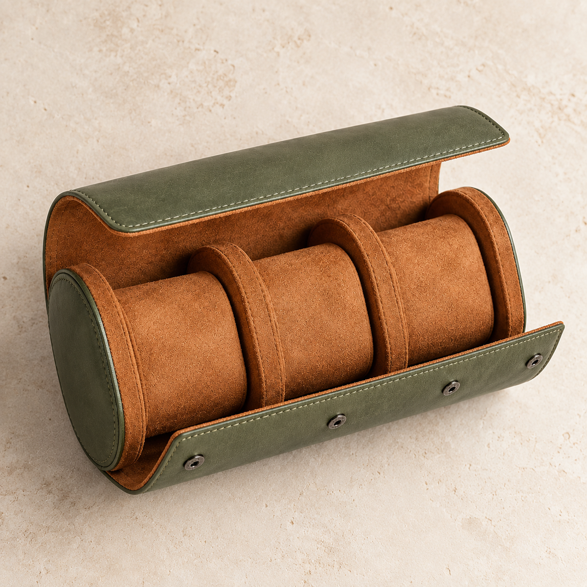 Field Three-Watch Travel Roll - Olive: product arrangement