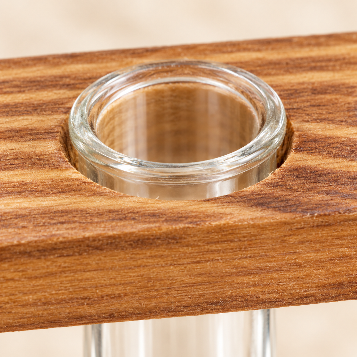 Hanging glass propagation station, material detail